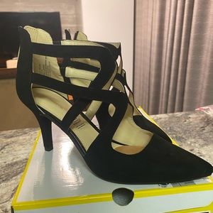 Liz Claiborne Strappy Heels Size 10